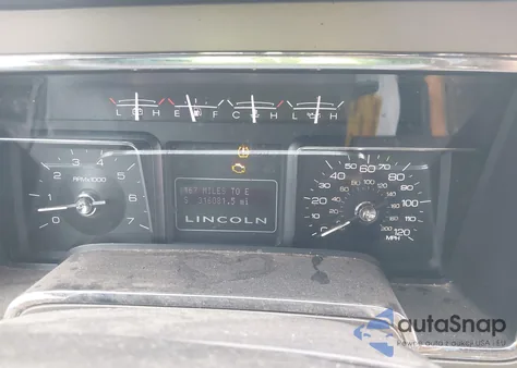 2011 Lincoln Navigator from USA, damaged, VIN 5LMJJ2H50BEJ01101